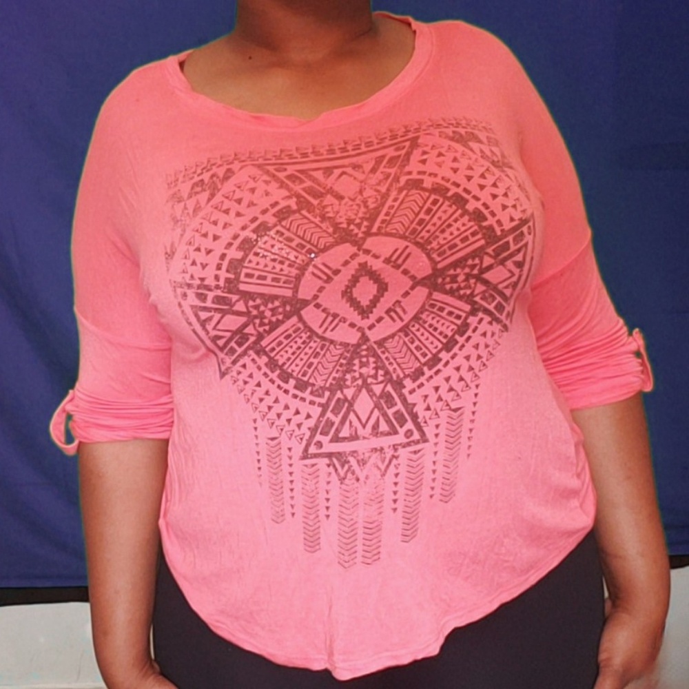 🌸🌸Pink Dreamcatcher shirt🌸🌸
